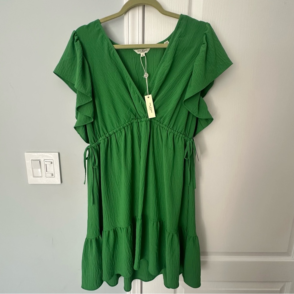 Green Ruffle V-Neck Women's Dress